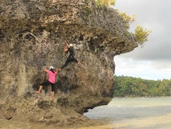 Raja Tiga Adoki, Pesona Lain dari Papua