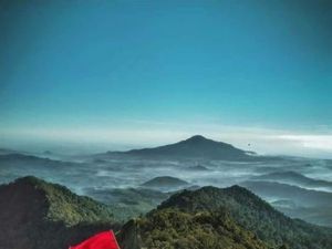 Rekomendasi 3 Gunung untuk Pendaki Pemula