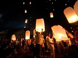 Ribuan Lampion Akan Menerangi Borobudur Malam Ini