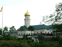 Ribut Soal Bubu, Cek Dulu Nih Istana Selangor