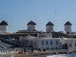 Romantisme Biru dan Putih di Mykonos