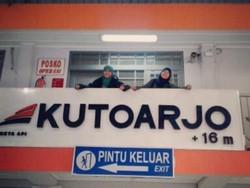 Royal Wedding Naik Kereta Keraton, Wisatawan Bisa Naik Andong