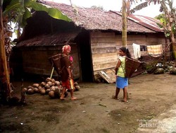Saloi, Keranjang Ransel yang Unik Dari Maluku