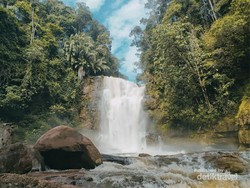 Satu Lagi, Air Terjun Menawan dari Tanah Kalimantan