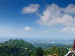Segarnya Berendam di Pemandian Lereng Gunung Ungaran