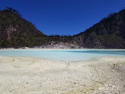 Selalu Takjub dengan Kawah Putih
