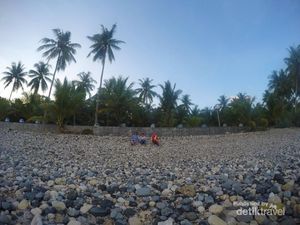 Selamat Pagi dari Pantai Cantik Pacitan