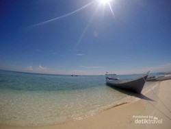 Seperti Punya Pantai Pribadi di Makassar
