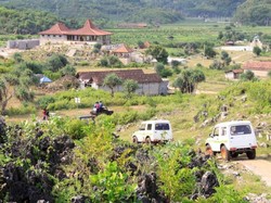 Seru! Jelajah Pantai Selatan Yogyakarta Dengan Mobil Offroad