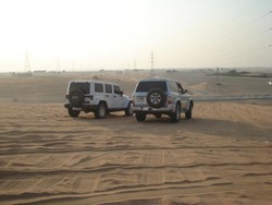Seru! Naik Jeep Sampai Unta di Desert Safari Tour, Dubai