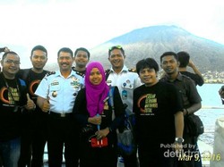 Serunya Aktivitas Melihat Gerhana Matahari di Atas Kapal Bakamla