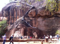 Sigiriya Rock, Peninggalan Sejarah Unik dari Sri Lanka