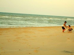 Slopeng, Satu Lagi Pantai Cantik di Jawa Timur