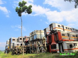 Spot Hunting Foto di Purwakarta: Kuburan Kereta