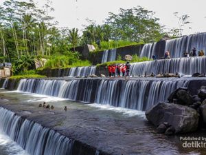 Suasana Alam nan Sejuk dan Indah di Grojogan Watu Purbo