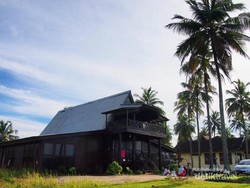 Sukabumi Juga Punya Tanah Lot