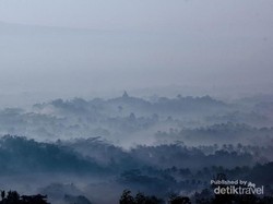 Sunrise Menakjubkan dari Bukit Punthuk Setumbu, Magelang