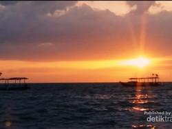Sunset Cantik di Pantai Senggigi