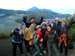 Syahdunya Berbuka Puasa di Puncak Gunung Bromo