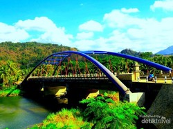 Sydney Harbour Bridge? Bukan, Ini Jembatan Soge di Pacitan