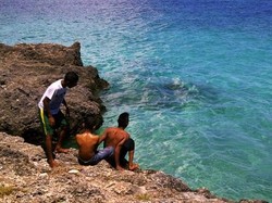Tablolong, Pantai Mempesona dari Kupang