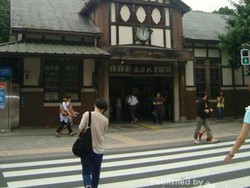 Takeshita Dori, Surganya Fashion Ala Harajuku