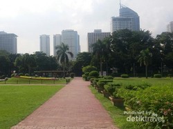 Taman Serupa Kawasan Monas di Filipina