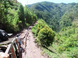 Tebing Keraton? Bukan, Ini di Gunung Latimojong, SulSel