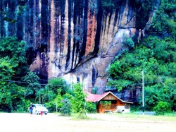 Tebing-tebing Indah di Indonesia Itu Bernama Lembah Harau