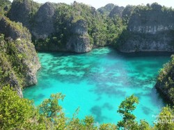 Telaga Bintang Raja Ampat, Bikin Baper!