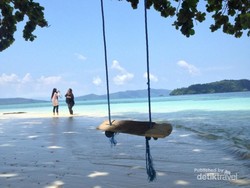 Tempat Ngopi Asyik di Raja Ampat, Ya Pantai Friwen
