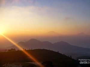 Tempat Sunrise yang Epik di Magelang, Silancur Highland