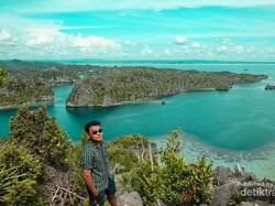 Tempat yang Luar Biasa Cantik di Raja Ampat Bernama Misool