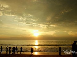 Tergoda Sunset Cantik di Jimbaran