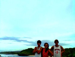 Terpana Keindahan Lukisan Tuhan di Pantai Watukarung