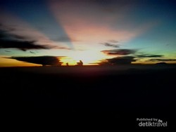 Terpesona Indahnya Gunung Merbabu