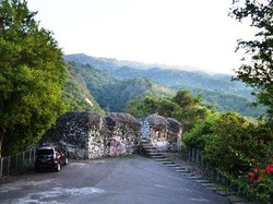 Terpukau dengan Kegagahan Benteng Otanaha, Gorontalo