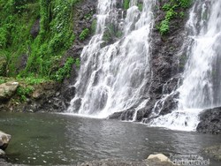 Tiga Air Terjun Menawan di Banyuwangi
