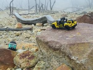 Tips Memotret Mobil Mainan Saat Traveling