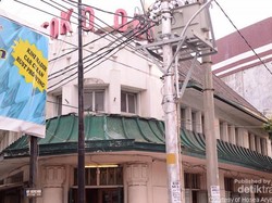 Toko Oen Semarang, Saudara Kembarnya Toko Oen Malang