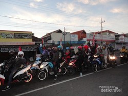 Touring Motor 1.500 km Solo-Bali PP!