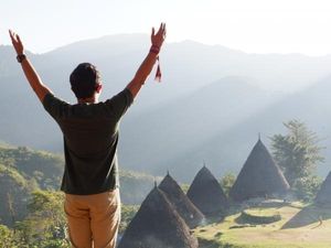 Traveling Ala Share Cost dan Nenek Moyang Orang Wae Rebo