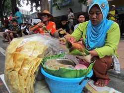 Traveling ke Surabaya, Coba Cari Makanan Langka Ini