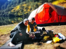 Trekking Bareng Keluarga ke Ranu Kumbolo, Kenapa Tidak?