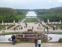 Versailles, Istana Mewah Raja Louis XIV