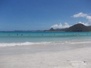 Vitamin Sea dari Lombok, Pantai Selong Belanak