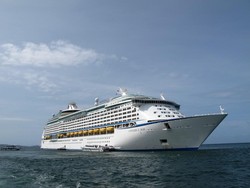 Voyager of The Seas, Kapal Pesiar yang Besar Banget!