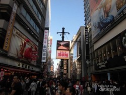 Wah! Orang Jepang Juga Kenal Batik Indonesia