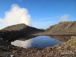 Wajah Lain Gunung Sindoro yang Perlu Kamu Tahu