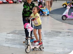 Wisata Bareng si Buah Hati di Anjungan Teluk Palu
